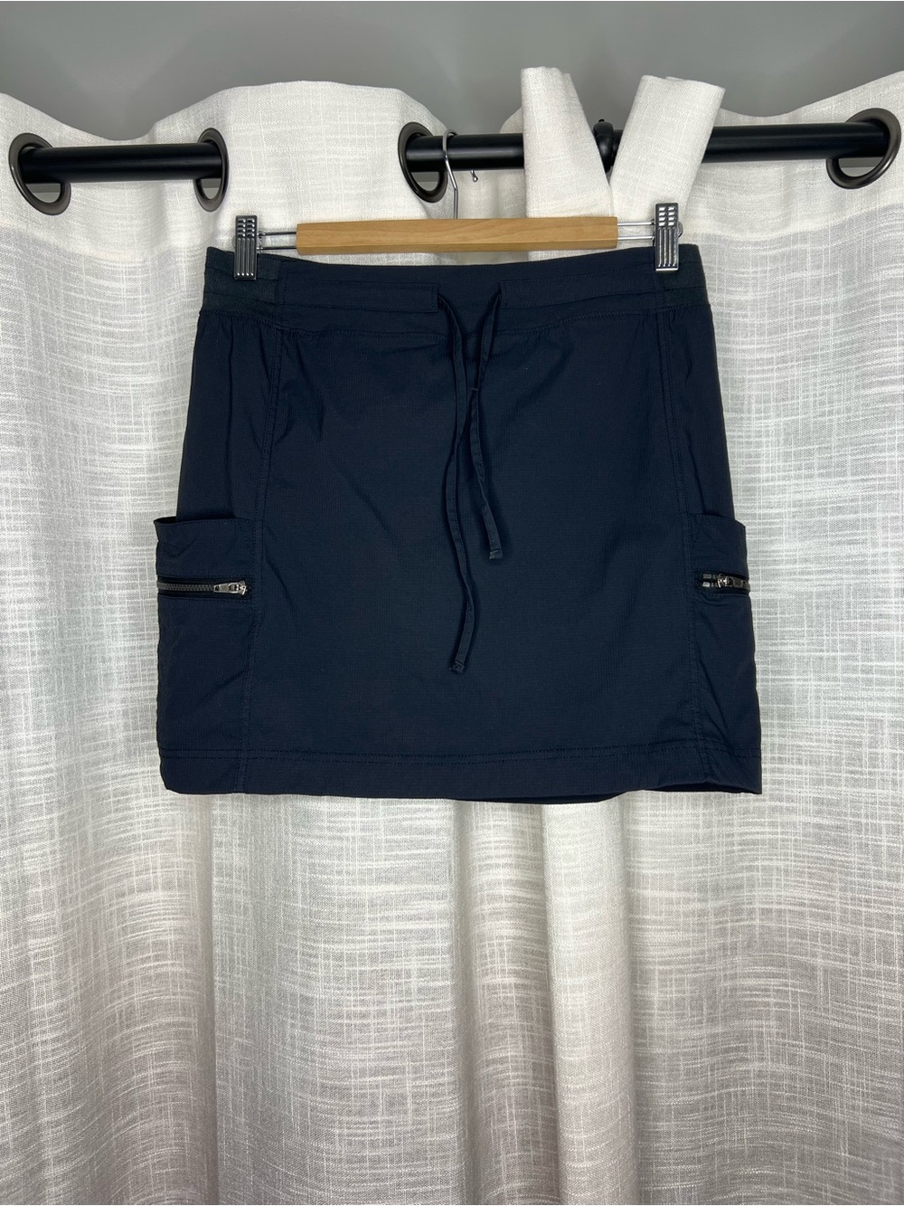 Te Verde Black Workout Skirt
